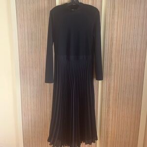 Zara Black Long Sleeve Pleated Dress